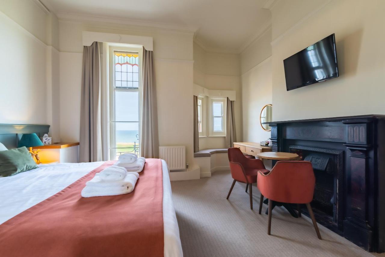 Cliftonville Hotel Cromer Exterior foto