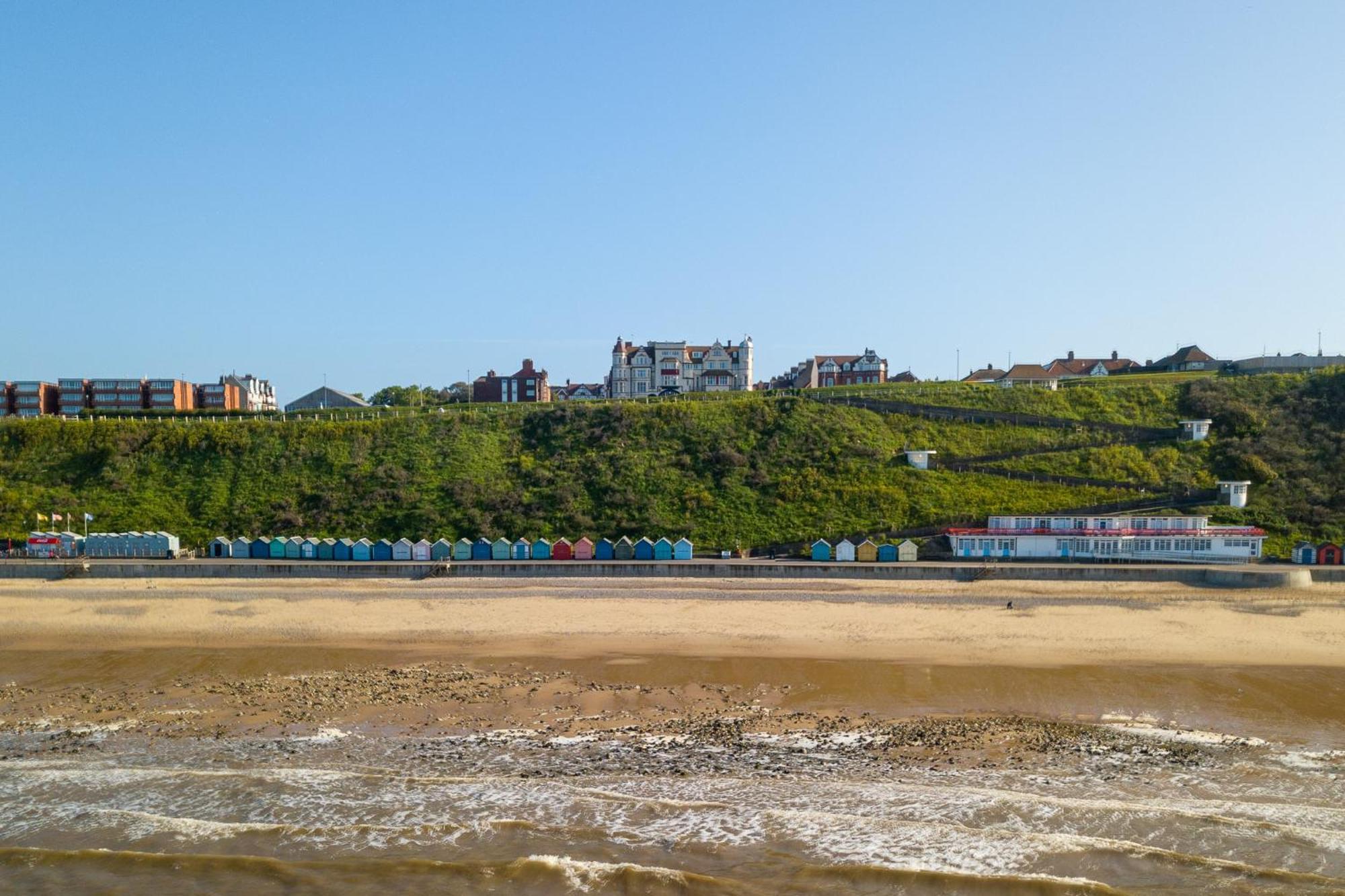 Cliftonville Hotel Cromer Exterior foto